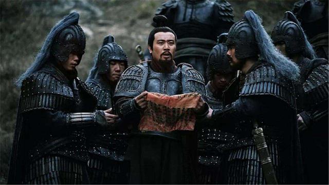 曾是刘备最得意战将，被砍下头颅遭夷灭三族，情商太低得罪小人？